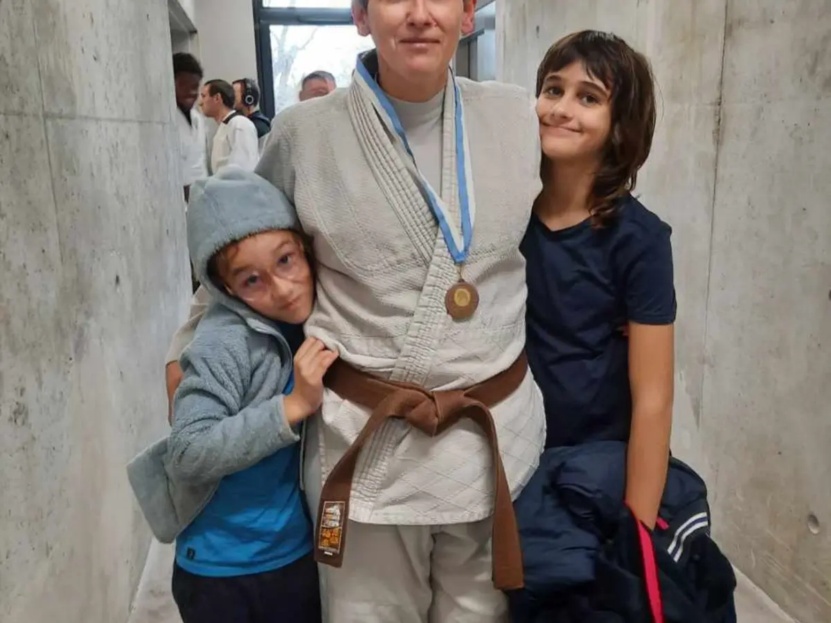 Groupe AJCM dans un lieu sportif de proximité à Marseille